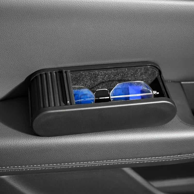 DREAMWEAVER - UNIVERSAL CAR CONSOLE STORAGE BOX